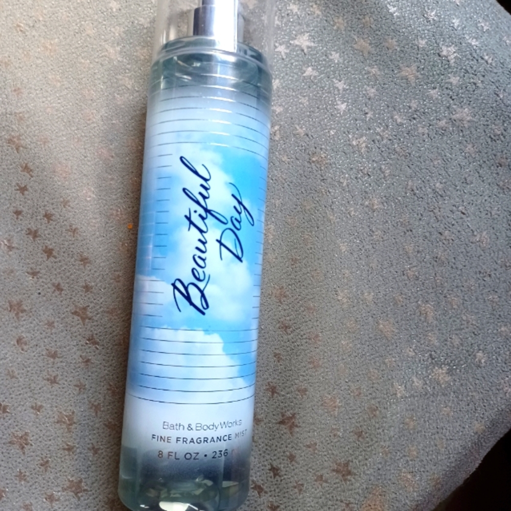 Bath & body works Beautiful day fine fragrance mist